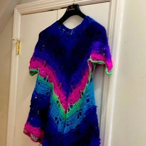 NWOT MULTI COLOR CROTCHET V NECK DRESS